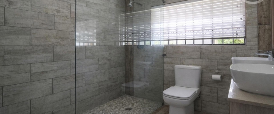 4 Bedroom Property for Sale in Heuwelsig Free State